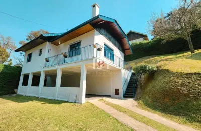 Casa em condomínio fechado com 2 quartos à venda no vale encantado, campos do jordão  por r$ 620.000
