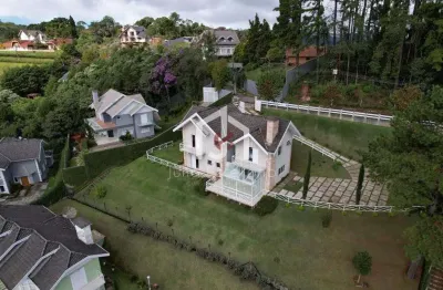 Casa com 4 quartos à venda no alto do capivari, campos do jordão  por r$ 3.500.000