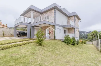 Casa com 3 quartos à venda na vila natal, campos do jordão  por r$ 2.000.000
