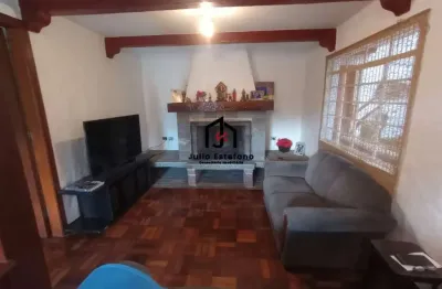 Casa com 5 quartos à venda na Vila Santa Cruz, Campos do Jordão  por R$ 960.000