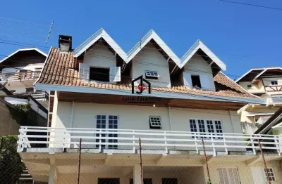 Casa com 3 quartos para alugar na serra azul, campos do jordão  por r$ 4.000