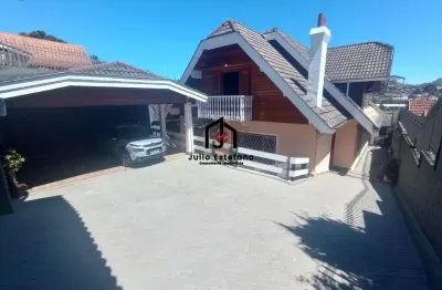 Casa com 4 quartos à venda na vila telma, campos do jordão  por r$ 1.500.000