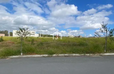 Terreno em condomínio fechado à venda na avenida arthur dos santos, loteamento industrial água preta, pindamonhangaba por r$ 140.000