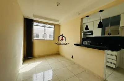 Apartamento com 2 quartos para alugar na Avenida José Maria Guimarães Alves, Alto do Cardoso, Pindamonhangaba por R$ 1.400