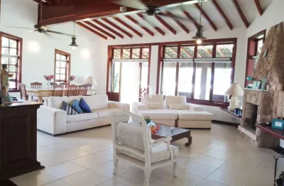 Casa em condomínio fechado com 6 quartos à venda na praia da lagoinha, ubatuba  por r$ 5.600.000