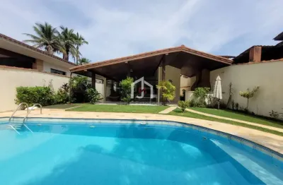 Casa em condomínio fechado com 4 quartos à venda na praia do lazaro, ubatuba  por r$ 2.670.000
