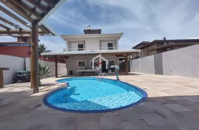 Casa em condomínio fechado com 4 quartos à venda em horto florestal, ubatuba  por r$ 1.800.000
