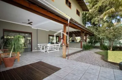 Casa em condomínio fechado com 3 quartos à venda em horto florestal, ubatuba  por r$ 1.350.000