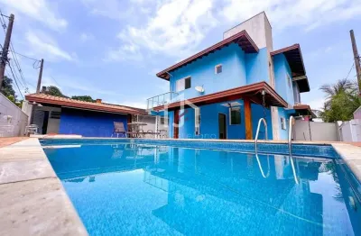 Casa em condomínio fechado com 3 quartos à venda na praia da lagoinha, ubatuba  por r$ 1.520.000
