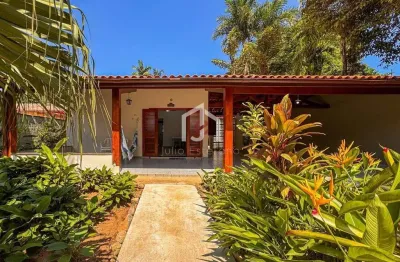 Casa com 4 quartos à venda na praia do lazaro, ubatuba  por r$ 1.080.000