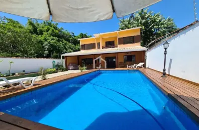 Casa com 4 quartos à venda na barra da lagoa, ubatuba  por r$ 1.500.000