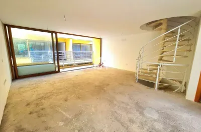 Casa em condomínio fechado com 3 quartos à venda em saco da ribeira, ubatuba  por r$ 620.000
