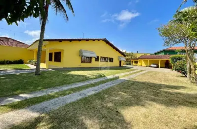 Casa com 3 dormitórios à venda, 215 m² por r$ 1.700.000 - centro - itanhaém/sp