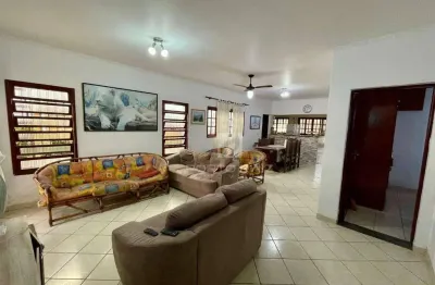 Casa com 4 dormitórios à venda, 176 m² por r$ 470.000,00 - jardim fazendinha - itanhaém/sp