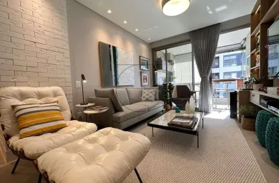 Apartamento com 3 quartos à venda na rua dos cambuatas, 28, jurerê internacional, florianópolis por r$ 3.180.000