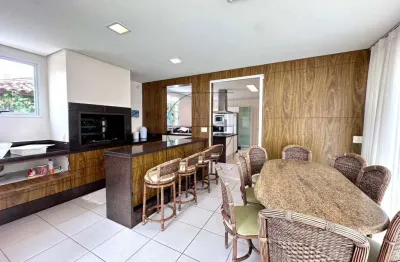 Casa com 4 quartos à venda na rua das garoupas, 255, jurerê internacional, florianópolis por r$ 5.350.000