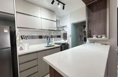 Apartamento com 2 quartos à venda na rodovia tertuliano brito xavier, 2060, canajurê, florianópolis por r$ 690.000