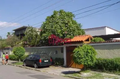 Casa com 6 quartos à venda na renato travassos, 120, senador vasconcelos, rio de janeiro, 900 m2 por r$ 1.700.000