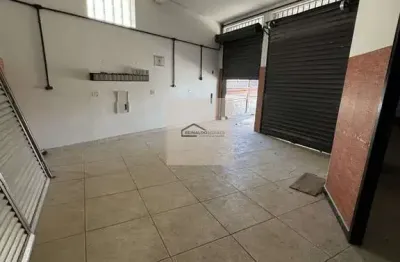 Salão com 70m² com 2 divisórias e 3 vagas cobertas por r$ 2.500.00