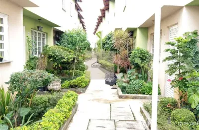 Casa sobrado em condominio fechado de 60 m²  com garagem 290 mil