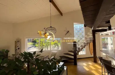 Casa à venda exclusiva em condomínio fechado arquitetura inspirada em embarcação ubatuba-sp