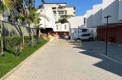 Casa a venda em condominío fechado na praia do itagua ubatuba-sp