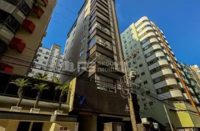 Apartamento em meia praia a 150 metros do mar , meia praia, itapema - sc