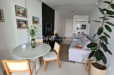 Apartamento com 2 quartos à venda na Rua 256, 345, Meia Praia, Itapema