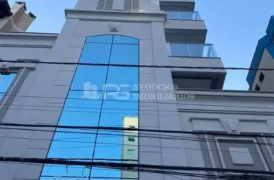 Apartamento com ótima localização, meia praia, itapema - sc