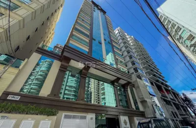 Apartamento quadra do mar em meia praia, meia praia, itapema - sc