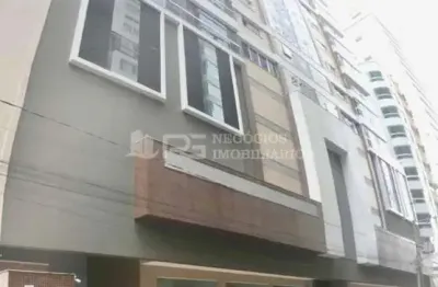 Apartamento 04 suítes em meia praia, meia praia, itapema - sc