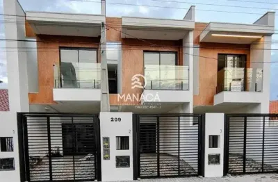 Lindo sobrado geminado semi mobiliado no centro de balneário piçarras