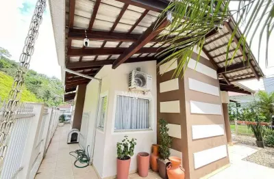 Casa com 3 quartos à venda no Centro, Gaspar 