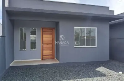 Casa pronta para morar com 2 quartos sendo 1 suíte localizado no bairro quinta dos açorianos em barra velha - sc