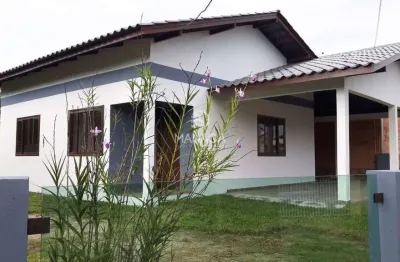 Oportunidade incrivel! barra velha - vila paraguai - casa de esquina com terreno amplo e totalmente averbada!