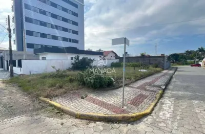 Terreno de esquina com 311m² – excelente oportunidade para investidores e construtores!