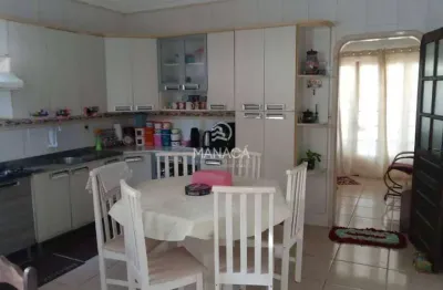 Casa ampla de alvenaria com ponto comercial ramo oficina mecânica