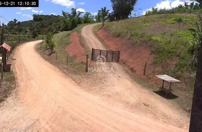 Aluga-se Chácara com ótima estrutura em São João do Itaperiú