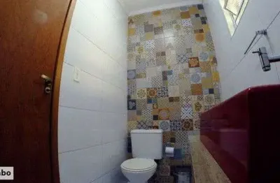 Sobrado com 3 dormitórios à venda, 85 m² por r$ 350.000 - parque bitaru - são vicente/sp