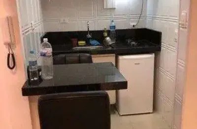 Kitnet com 1 dormitório à venda, 20 m² por r$ 190.000,00 - itararé - são vicente/sp