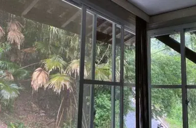 Apartamento com 2 dormitórios à venda, 60 m² por R$ 250.000,00 - Centro - São Vicente/SP