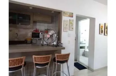 Kitnet com 1 dormitório à venda, 38 m² por r$ 160.000,00 - centro - são vicente/sp