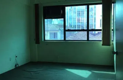 Sala comercial com 3 salas para alugar no Centro, Santos 