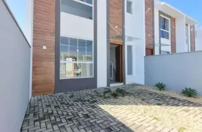 Sobrado, 3 quartos, sendo 1 suíte à venda por r$649.000,meia praia,navegantes/sc