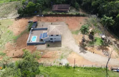 Chácara com 20mil m² e casa com 120m² em são joão do itaperiú - sc