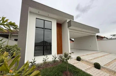 Casa sozinha no terreno, com 3 dormitórios -itajuba, barra velha-sc.