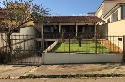 Casa com 3 quartos à venda no jardim amália, volta redonda  por r$ 1.050.000
