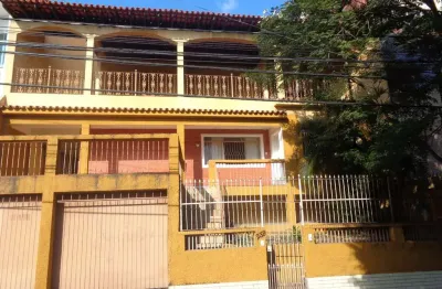 Casa com 6 quartos à venda no jardim amália, volta redonda  por r$ 650.000