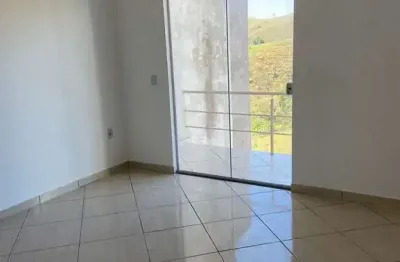 Casa com 3 quartos à venda no água limpa, volta redonda  por r$ 400.000