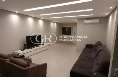 Casa com 3 quartos à venda no aero clube, volta redonda  por r$ 750.000